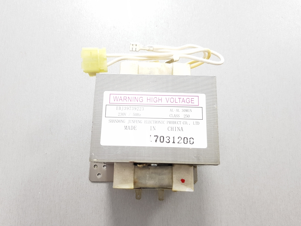 Трансформатор силовой СВЧ LG EBJ39739223 ( 700W )
