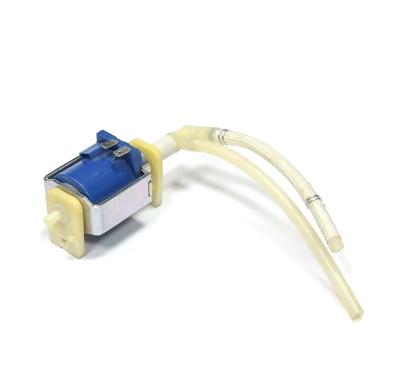 Помпа ( насос ) Паровой станции BOSCH-SIEMENS 00656903